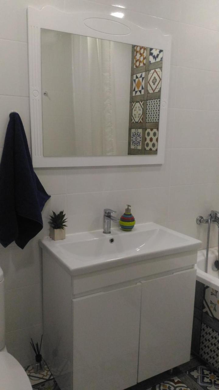 Apartament Lux Sect. Riscani Chisinau Eksteriør bilde