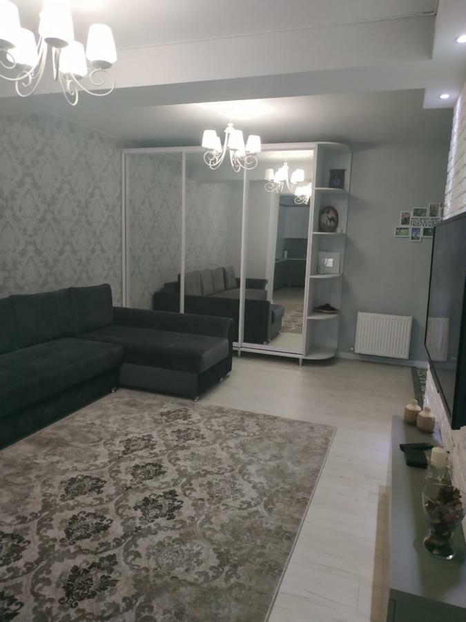Apartament Lux Sect. Riscani Chisinau Eksteriør bilde